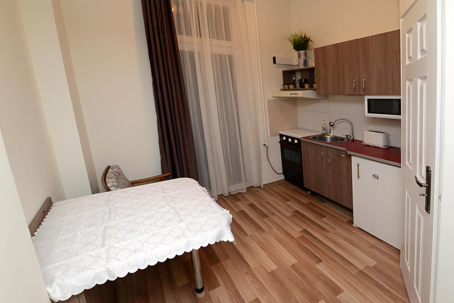 Centrum Apartman Pécs Exteriör bild